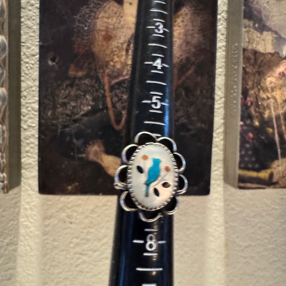 Vintage Zuni Turquoise Bird Inlay Ring – Size 6.5 – Sterling Silver – Signed “T” - Picture 8 of 12